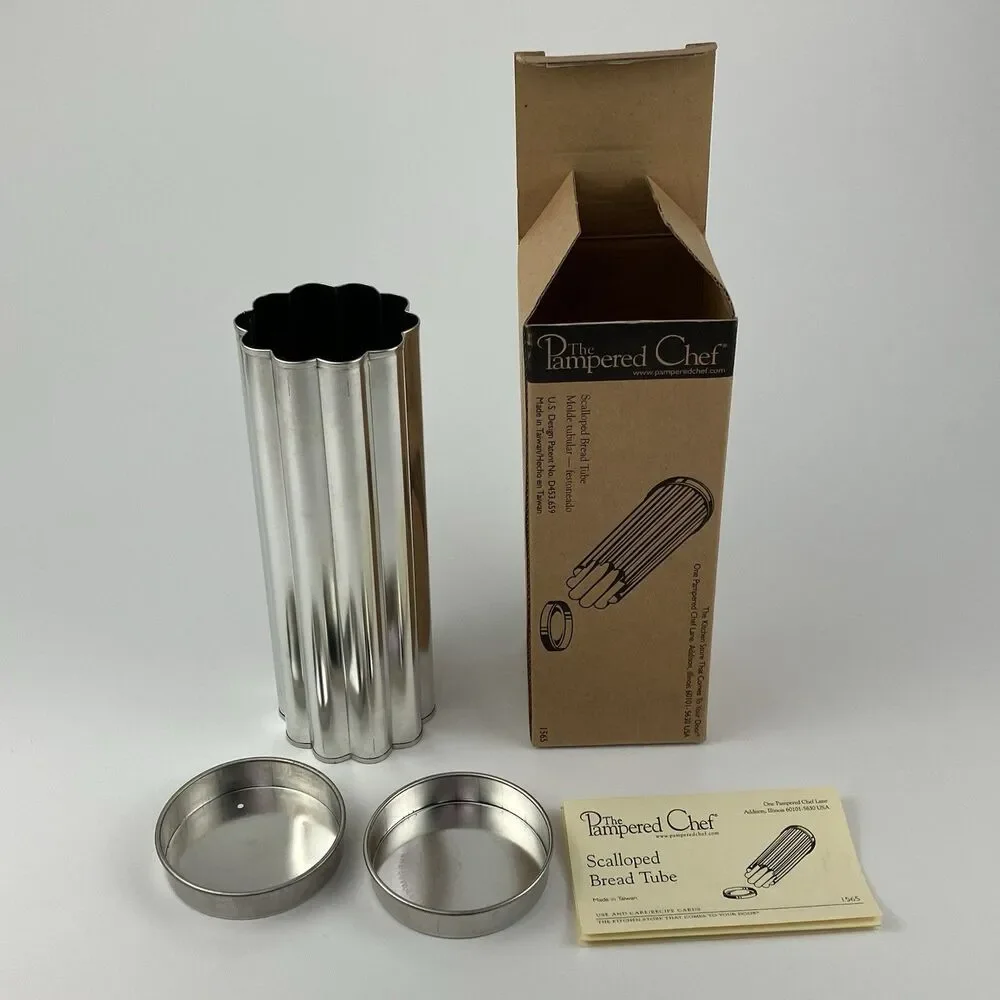 The Pampered Chef Scalloped Shaped Bread Tube Metal Silver Model 1565
